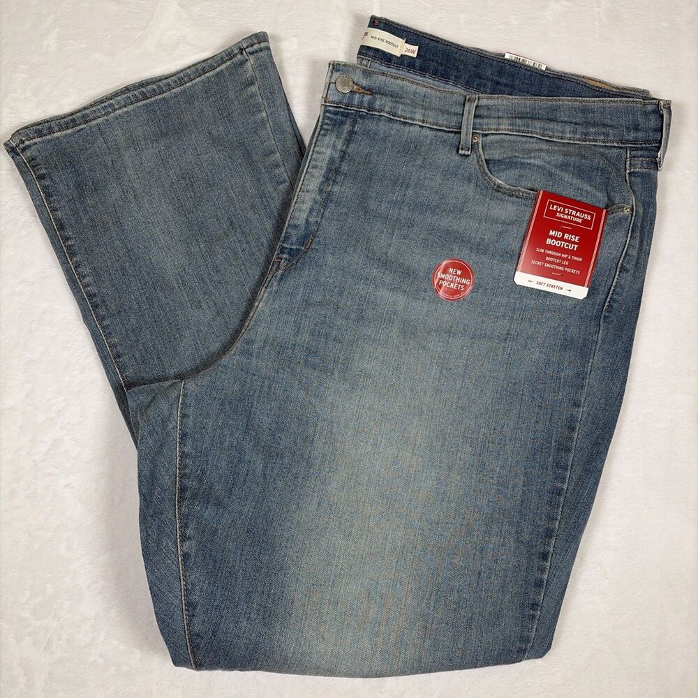 Levi' Strauss Signature Mid Rise Bootcut Jeans Blue Size 26W NEW